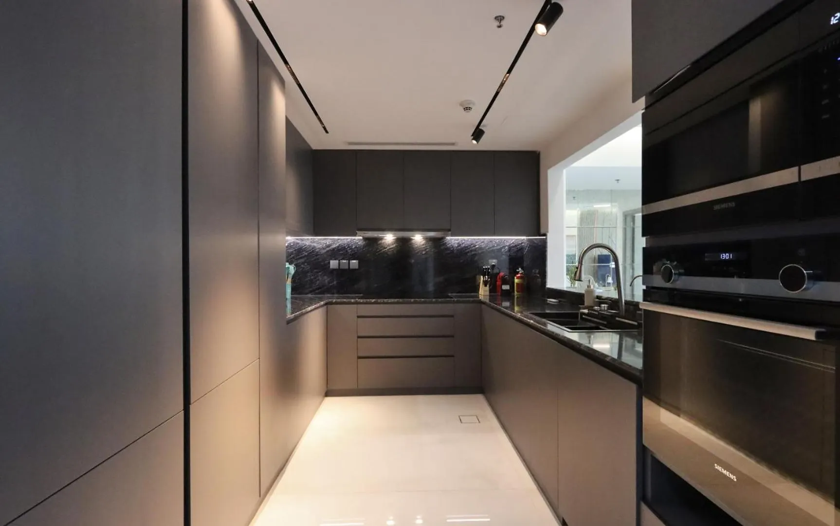 Livbnb - 2B With Modern Interiors, Emaar Boulevard 迪拜 阿拉伯联合酋长国