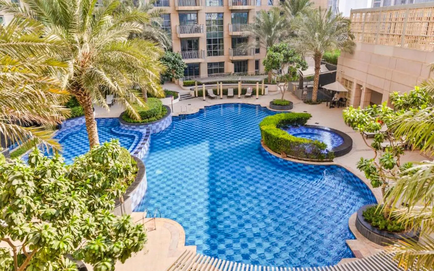 Apartment Livbnb - 2B With Modern Interiors, Emaar Boulevard Dubai