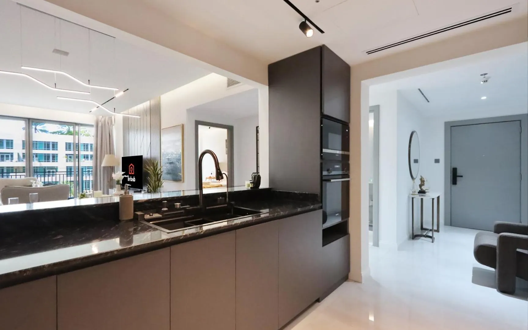 Apartment Livbnb - 2B With Modern Interiors, Emaar Boulevard Dubai